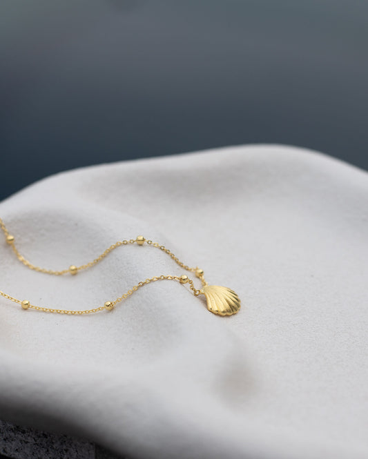 Scallop Drop Necklace